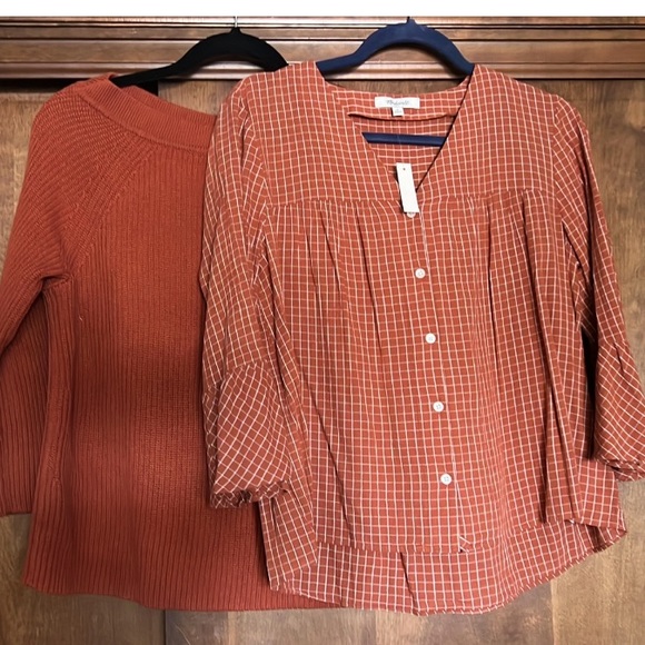 J Crew sweater & Madewell top - Picture 1 of 9